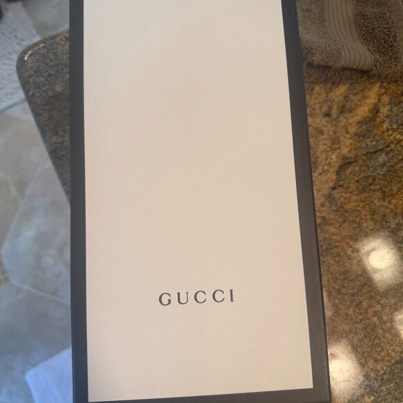 Women's Gucci Marmont Thong Sandals - Authentic, never worn - Picture 9 of 9